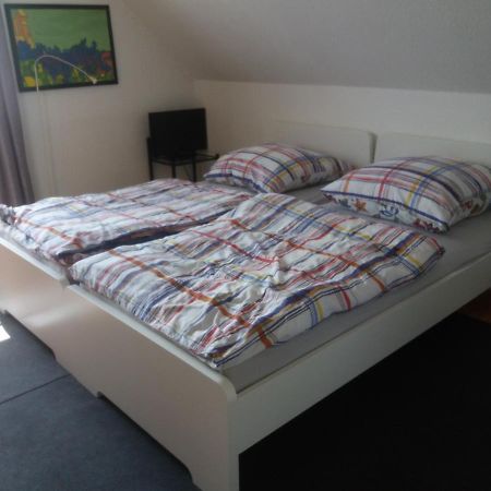 Ruhiges Zimmer Direkt An Den Leineauen Hemmingen  Eksteriør bilde